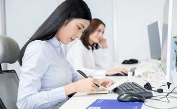医院财务述职报告6篇