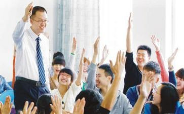 上大学自我介绍范文参考6篇