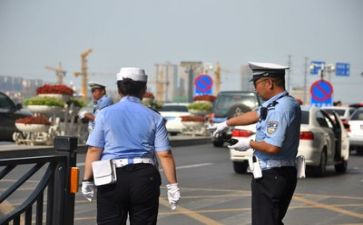 女交警述职报告7篇
