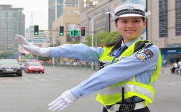 交警述职报告8篇