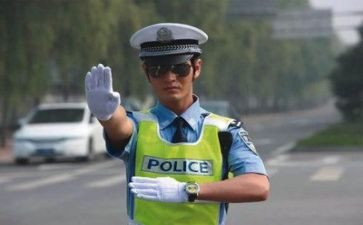 交警日工作总结模板7篇
