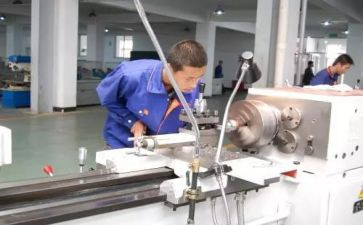 科技工作述职报告6篇
