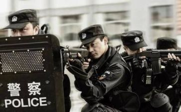 做一名警察的作文5篇