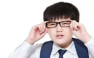 小学有关近视的调查报告8篇