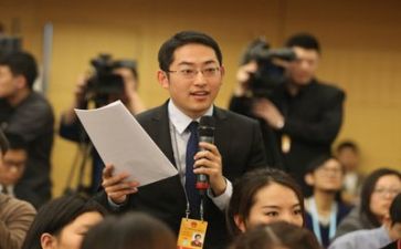 新闻记者工作报告5篇