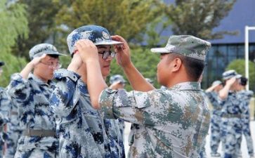 高校军训讲话稿8篇