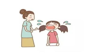 女孩哭作文优秀6篇