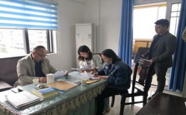 与律师签合同参考6篇