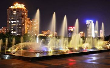 关于玩喷泉的作文优质8篇