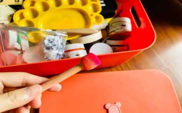小班体育跳圈圈教案5篇
