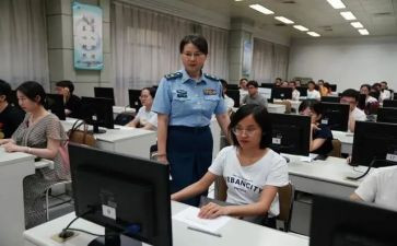 人设与自我作文5篇