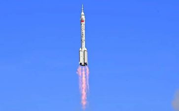 神舟五号发射观后感6篇