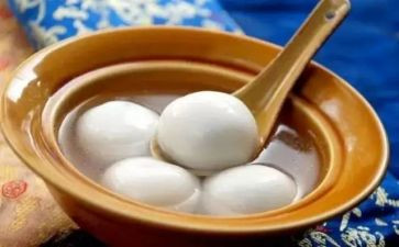 包汤圆作文400字9篇