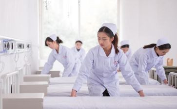 在卫校毕业自我鉴定模板7篇