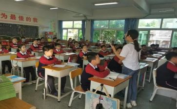 我们的班主任作文推荐6篇