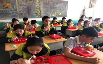 小学英语课教学反思7篇