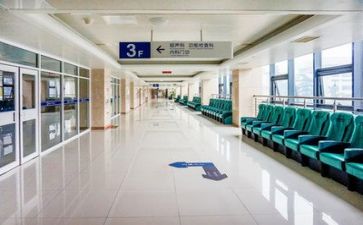 医院年终述职报告通用8篇