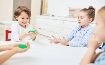 讲故事幼儿园教案推荐7篇