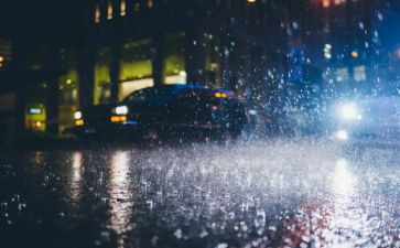 六月的雨作文推荐5篇