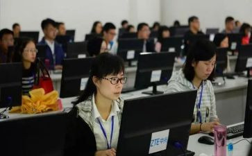 在编教师辞职报告6篇