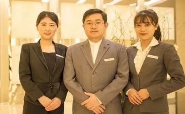教师年度述职工作报告6篇