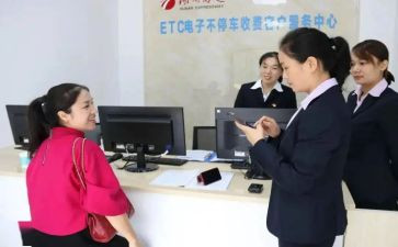 银行支行半年度工作总结8篇